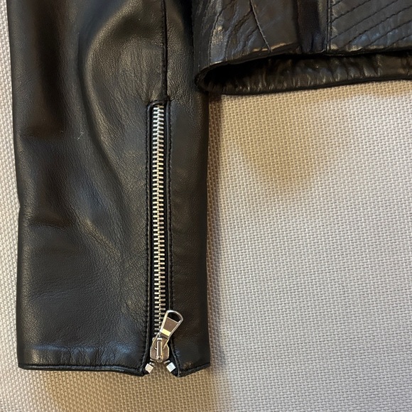 New Line Italian Black Leather Women's Jacket size 42 (us sz 6 or M) - Picture 11 of 13